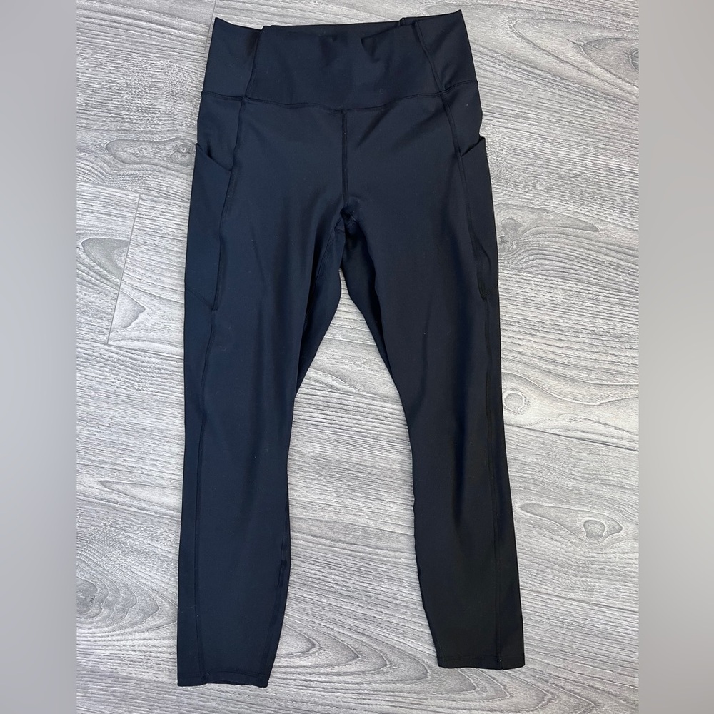 Fabletics cropped leggings